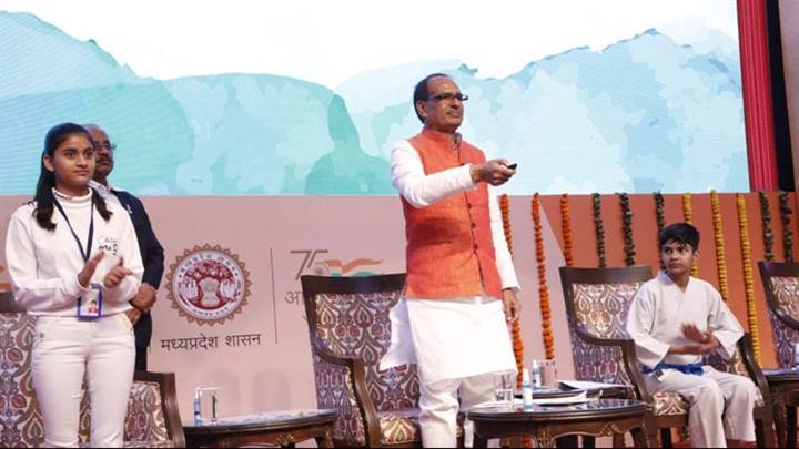 बदलाव लाई है लाड़ली लक्ष्मी योजना - मुख्यमंत्री श्री चौहान